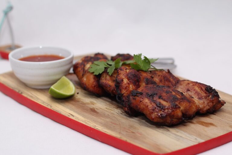 Pollo a la parrilla con salsa de mostaza y miel